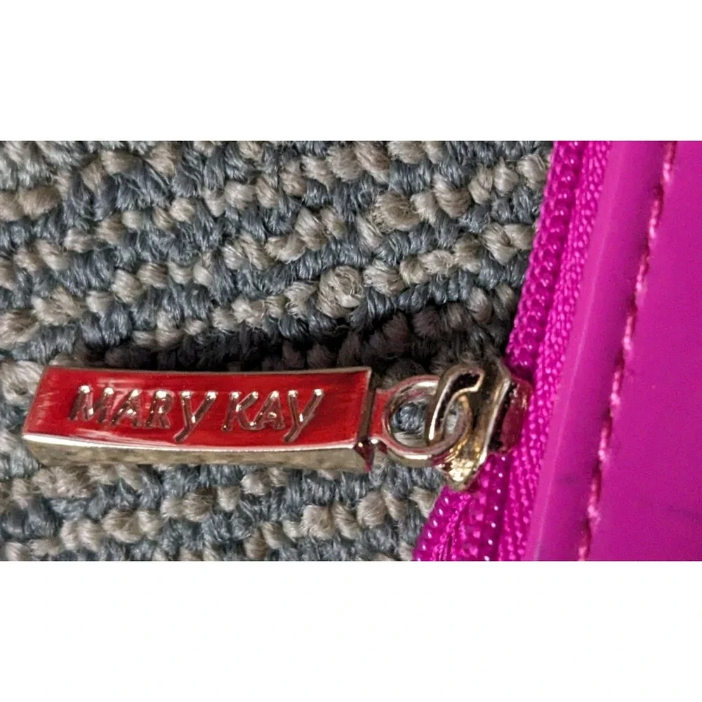 Pair Of New Mary Kay Hot Pink Cosmetic Bags Makeup Zipper Travel Storage School